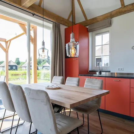 Thatched In A * Someren